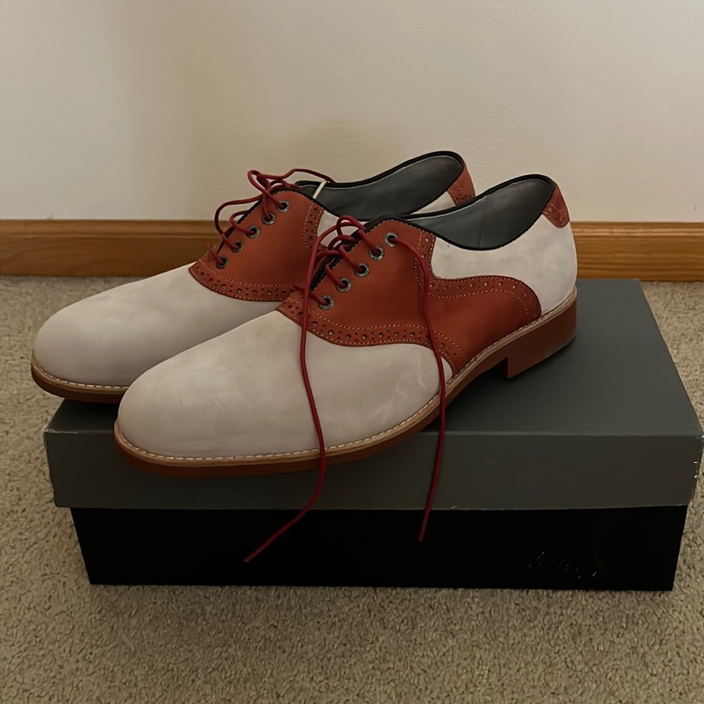 Brand New Johnston & Murphy Plain Toe
